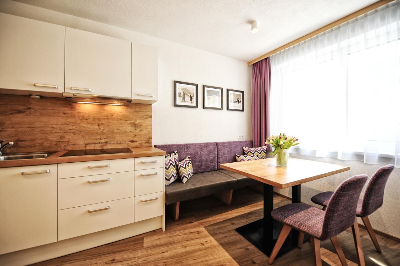 Amaris Apartments イシュグル エクステリア 写真